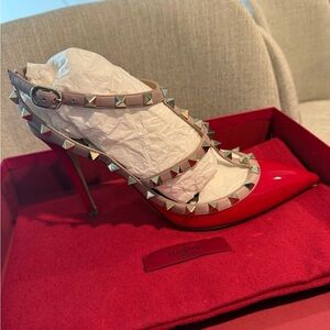 Valentino Garavani Iconic red rockstud  heels size 40.5